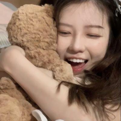 濶少艳福